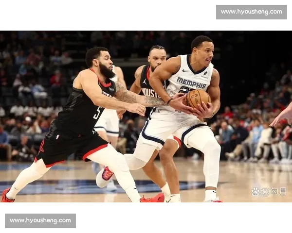 火箭队力战雷霆队 赛季对决揭示年轻球员潜力与球队未来走势